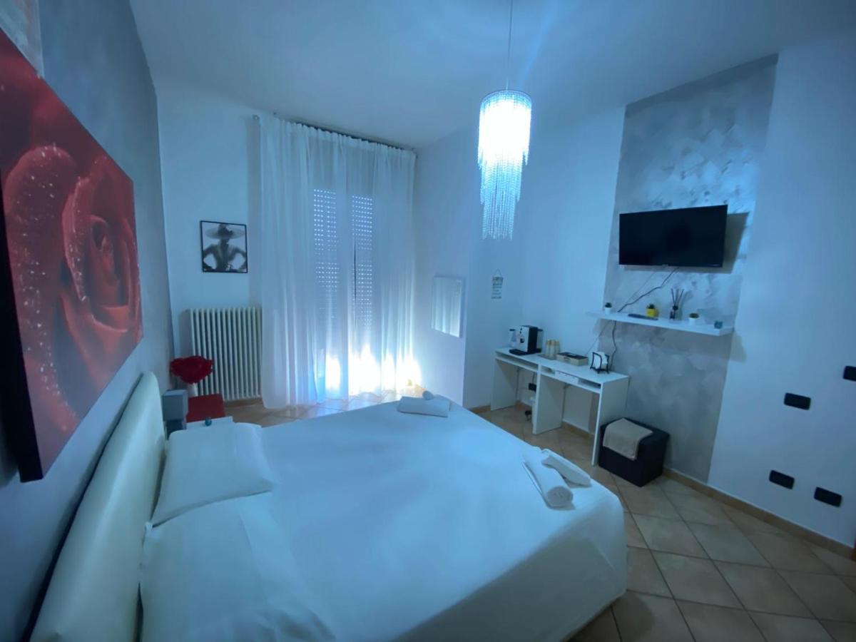 Vittorio Veneto Bed and Breakfast Bologna Exteriör bild